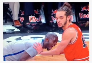 El Veterano De Los Nets Intentó Morder En La Mano A #6668960