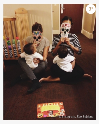 Zoe Saldana Et Marco Perego Postent Une Photo Des Jumeaux, #7333334