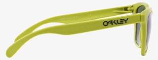 Oakley Sunglasses Green Frame - Plastic #7655549