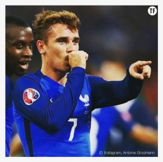 Antoine Griezmann Et Sa Compagne Erika Choperena - Antoine Griezmann Cheveux Long #7673710