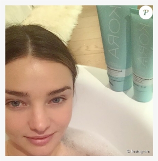 Miranda Kerr Lève Le Voile Sur Son Quotidien Glamour - Miranda Kerr 2017 Kora Organics #7684390