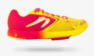 Newton Women's Distance 7 Side View - Newton Women's Running Distance 7 #7686346