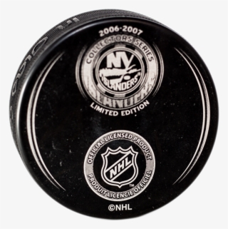 New York Islanders Limited Edition Puck 2006-07 - Emblem #7866249