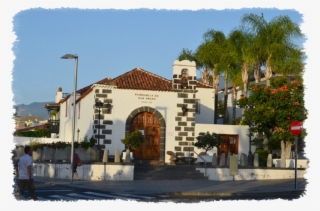 Parroquia Nª Señora De La Paz Y San Amaro - House #7878860