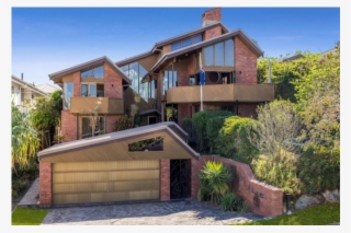 Stunning 5 Star Bay View Home - Architecture #7951984