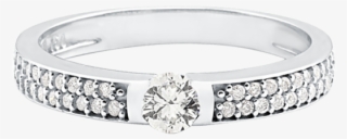 Engagement Ring #7994593