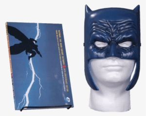 The Dark Knight Returns - Batman The Dark Knight Returns Book And Mask Set #838556