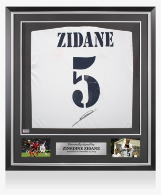 Zoom - Zinedine Zidane Real Madrid #8340671