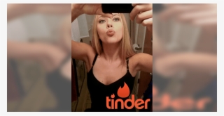 Scarlett-tinder - Scarlett Johansson Instagram Oficial #8578380