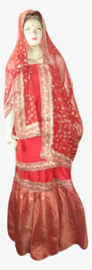 A Carefully Tailored Range Of Ghararas And Lehengas - Costume #8931706