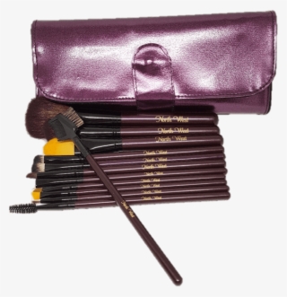 North West, Kim Kardashian - Makeup Brushes #8936955 North West, Kim Kardashian - Makeup Brushes #8936955