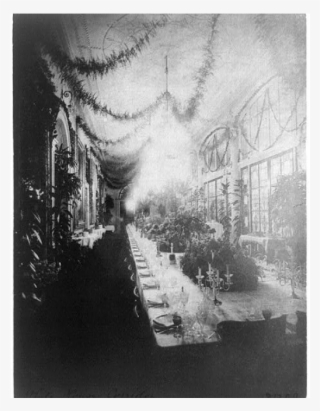 The Long Corridor Used For A State Dinner - Monochrome #9098653