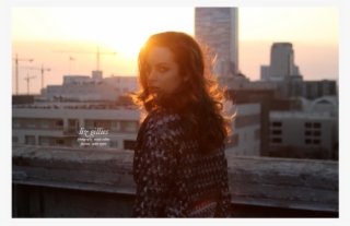 Schön X Liz Gillies #9110308