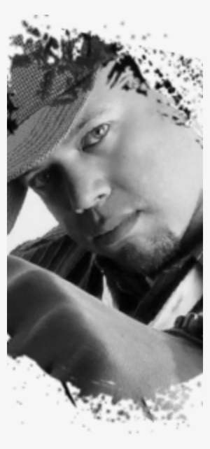 Chucky-1400x3000 - Radio Ambar #930492