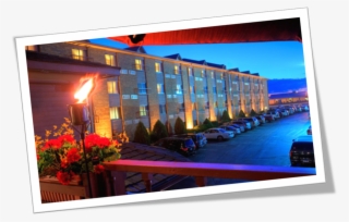 We Have Four Floors And Two Elevators - Led-backlit Lcd Display #9359877