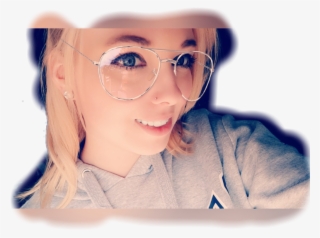 Report Abuse - Girl #9384600