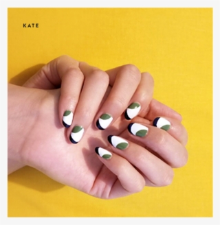 Royals - Manicure #9413417