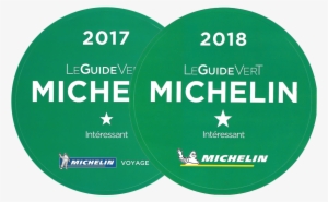Located In The Heart Of The Auvergne Volcanoes, The - Michelin Green Guide Scotland, 11e #950331