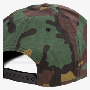 Cropped Camo Snapback Hat Backside #951793