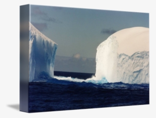 By Ann Tuck - Iceberg #9559552