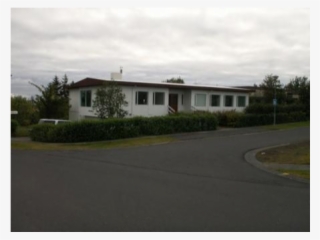 A Modern Single Family House In A Up-scale Neighbourhood - House #9573512