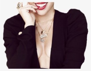 Undercut Miley Cyrus Short Hair #9608879