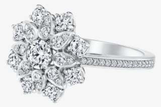Luxury Ring - Engagement Ring #9617023