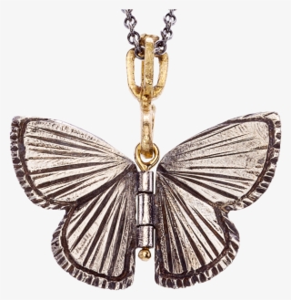 Locket #9725539
