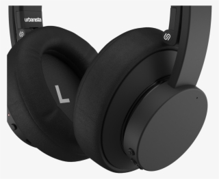 Features - Headphones #9766812