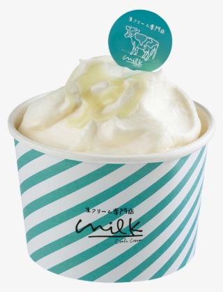 Whipped Cream And Chiffon Cake - 生 クリーム 専門 店 金山 #9788486