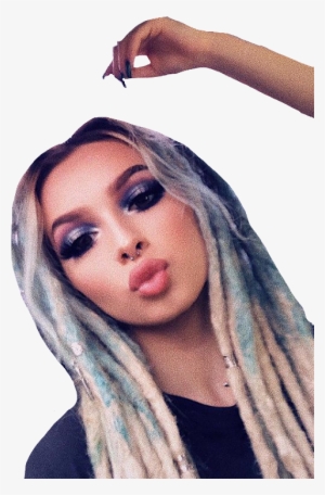 Instagram Pictures Of Zhavia #986529