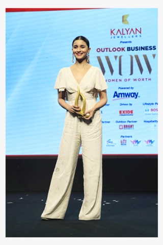 Alia Bhatt At Maharashtra Achievers Awards #9890091